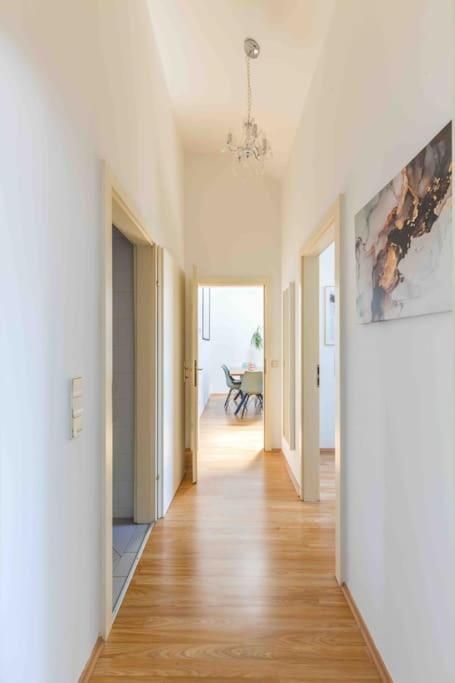 Modern Colonial Style, Central, Rooftop, Bbq Viena Exterior foto